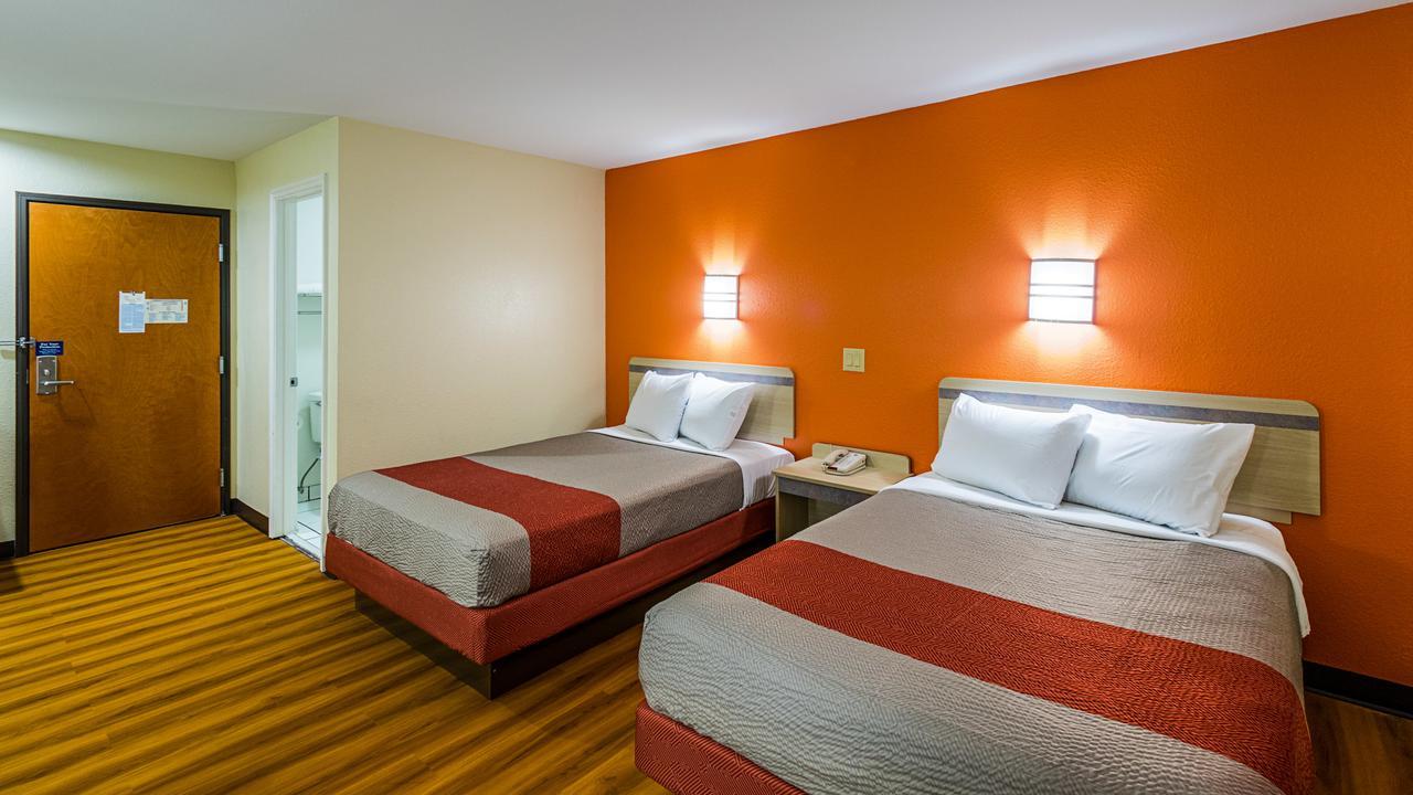 Motel 6-Urbana, Il Champaign Eksteriør bilde