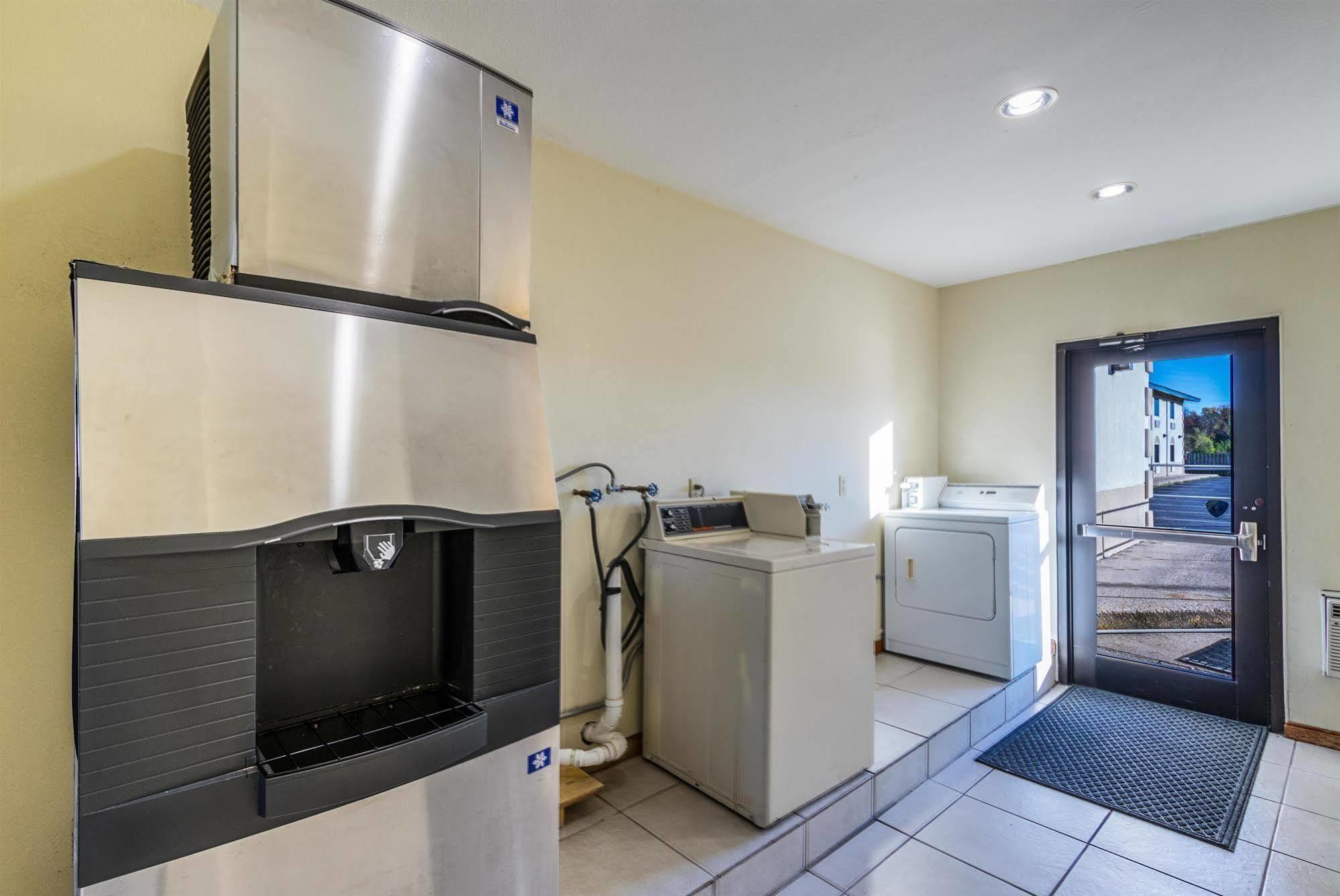 Motel 6-Urbana, Il Champaign Eksteriør bilde
