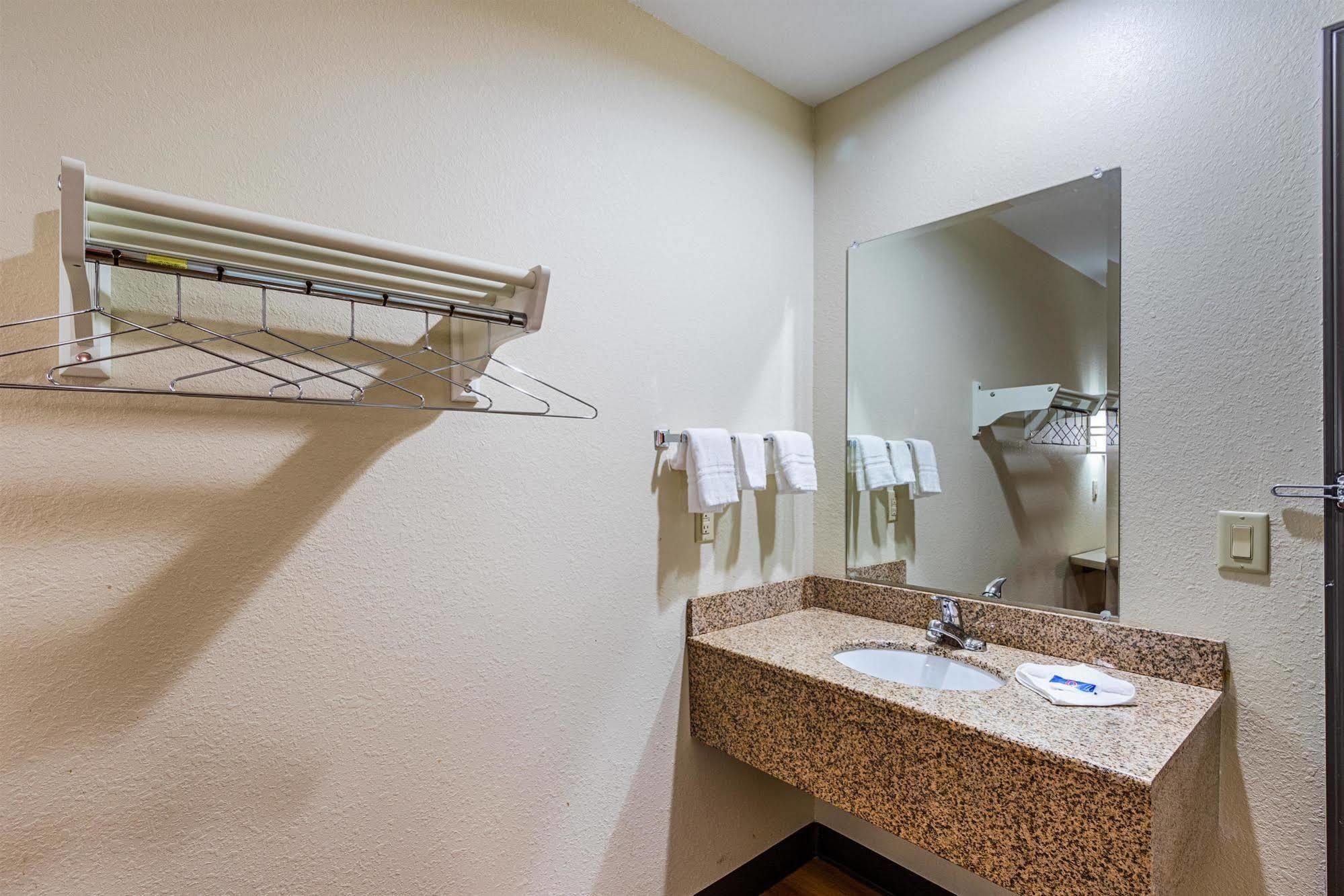 Motel 6-Urbana, Il Champaign Eksteriør bilde