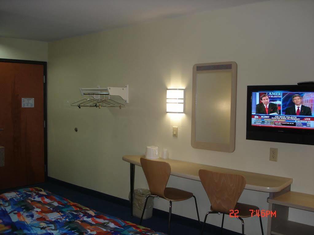 Motel 6-Urbana, Il Champaign Eksteriør bilde